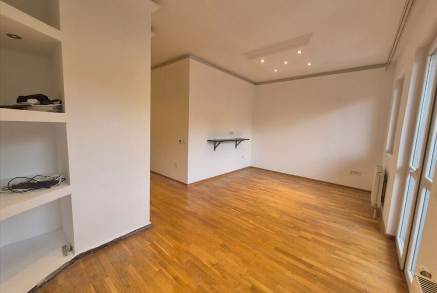 borska-renoviran-3-soban-5425646173043-71813289999